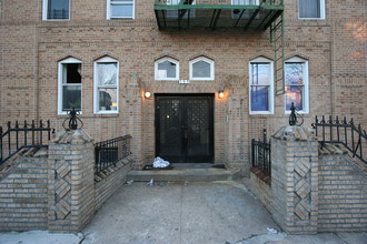 199 E 53rd St in Brooklyn, NY - Building Photo - Building Photo