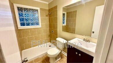 3217 McAfee Rd in Decatur, GA - Building Photo - Building Photo