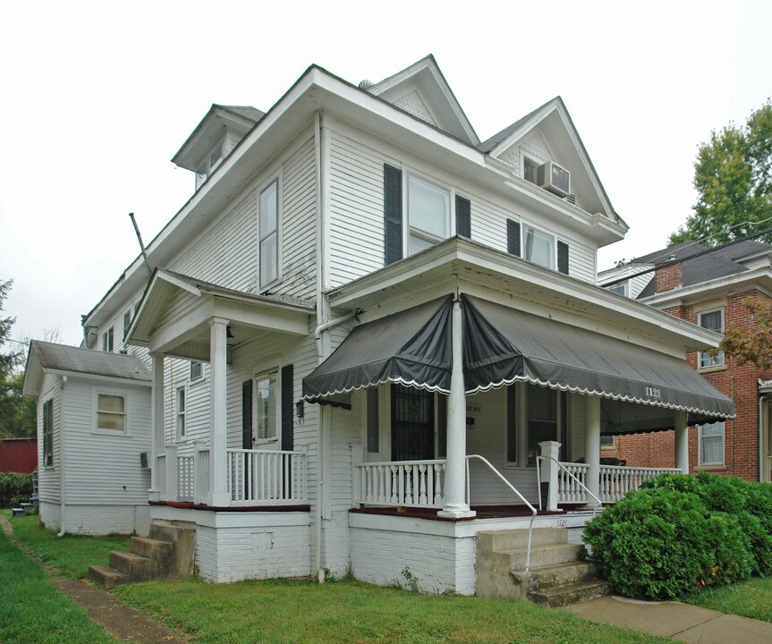 1121 9th St in Huntington, WV - Building Photo