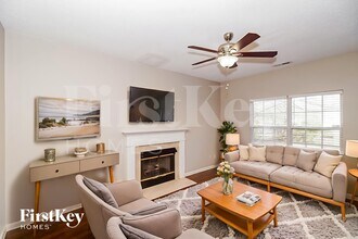 12301 Carolina Crossing Dr in Charlotte, NC - Foto de edificio - Building Photo