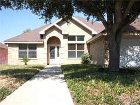 33 27th in McAllen, TX - Building Photo