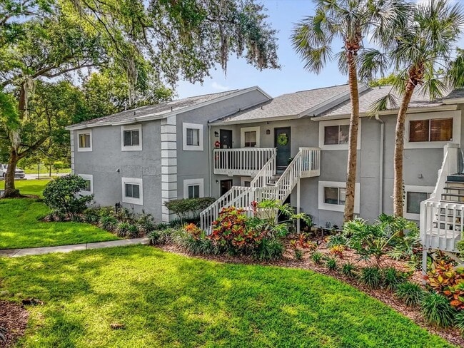 property at 4146 Plantation Cove Dr