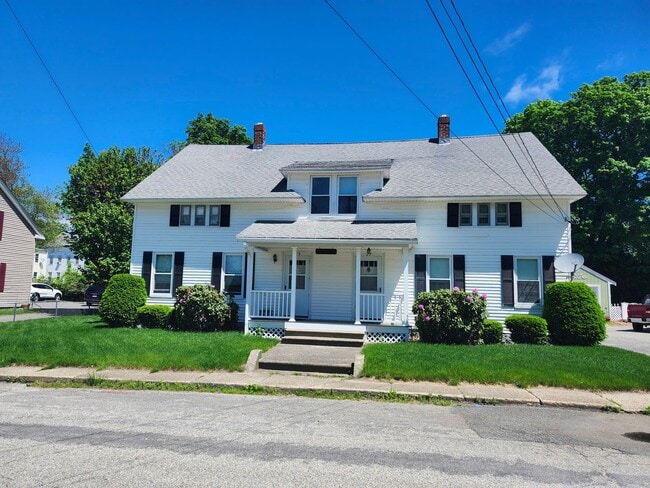 property at 25-27-27 Elm Ln
