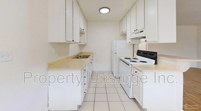 property at 2072 Victor Ave