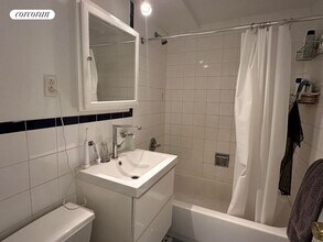 156 Clinton St in Brooklyn, NY - Building Photo - Building Photo