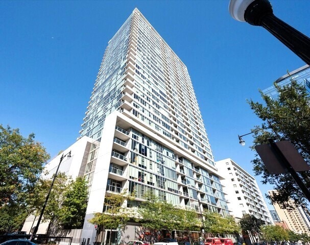 property at 1720 S Michigan Ave