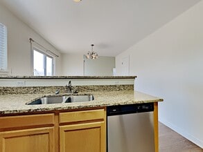 19984 E Lasalle Dr in Aurora, CO - Foto de edificio - Building Photo