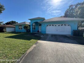 1522 Breese St NE in Palm Bay, FL - Building Photo