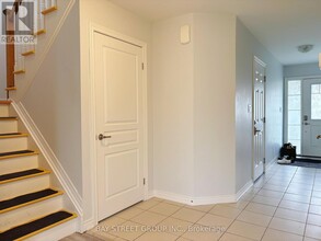22 Elderberry Rd in Thorold, ON - Building Photo - Building Photo
