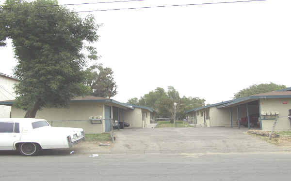 Edgemont Apartments in Moreno Valley, CA - Foto de edificio - Building Photo