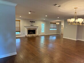 1871 S Woodhaven St in Baton Rouge, LA - Building Photo - Building Photo