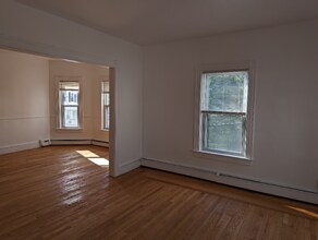77 Vinton St in Providence, RI - Building Photo - Building Photo