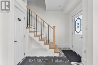 4330 Simcoe St in Niagara Falls, ON - Building Photo - Building Photo