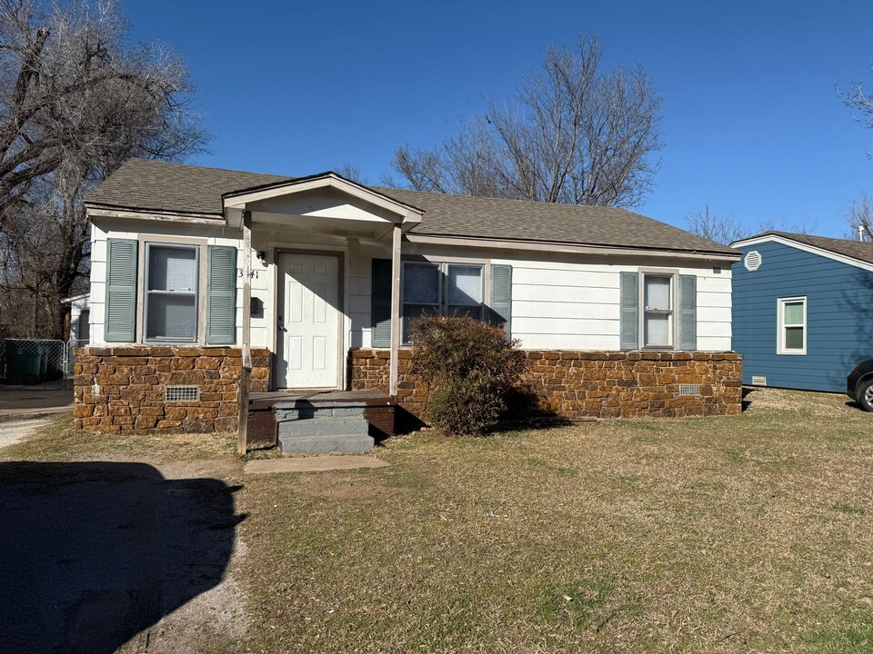 3241 SW 48th St in Oklahoma City, OK - Building Photo