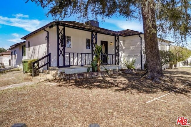 6633 Belmar Ave in Los Angeles, CA - Building Photo - Building Photo