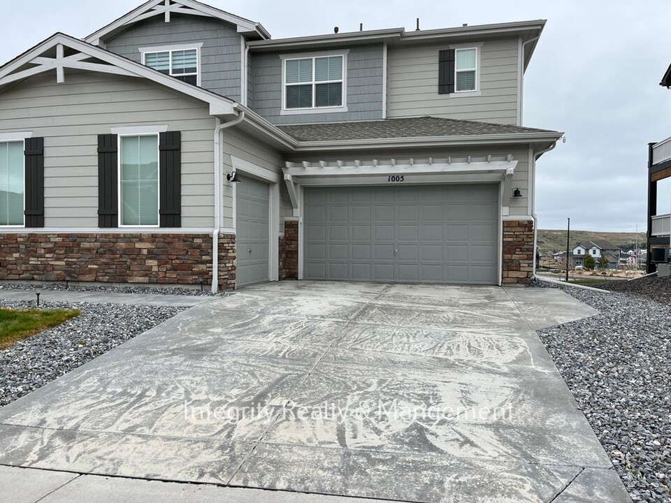 1005 Earmark Ln in Castle Rock, CO - Building Photo