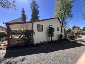 503 1/2 S Auburn St in Grass Valley, CA - Building Photo - Building Photo