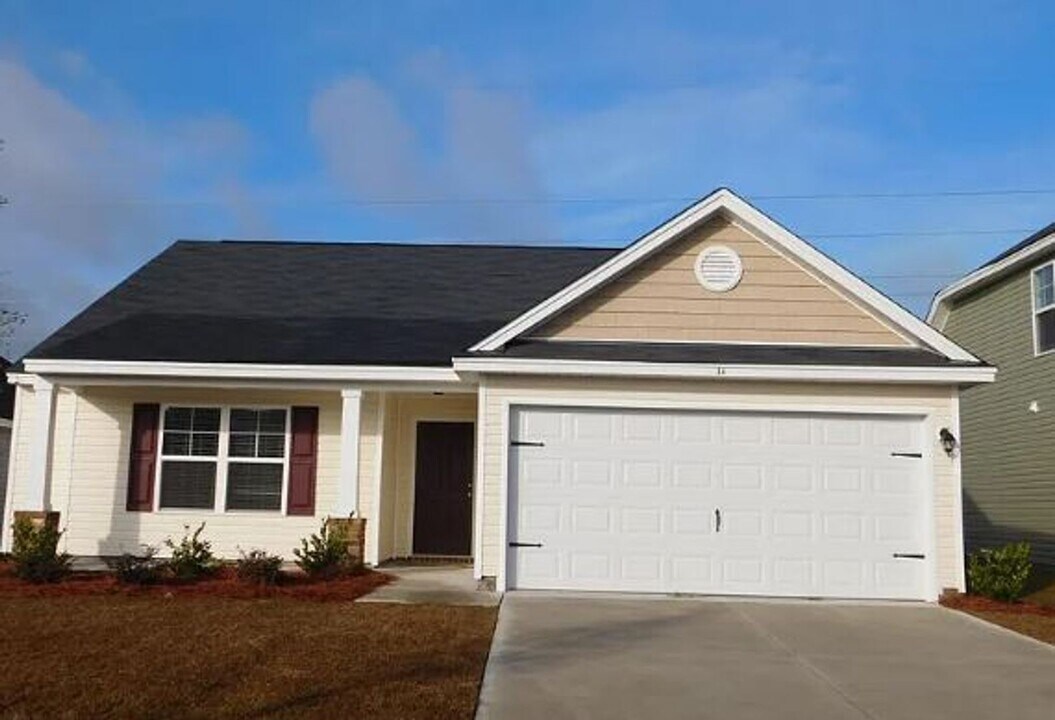 54 Hasty Point Rd in Port Wentworth, GA - Building Photo