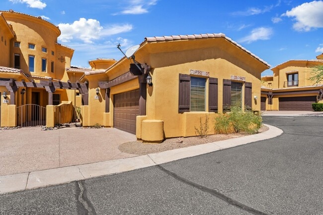 property at 5370 S Desert Dawn Dr