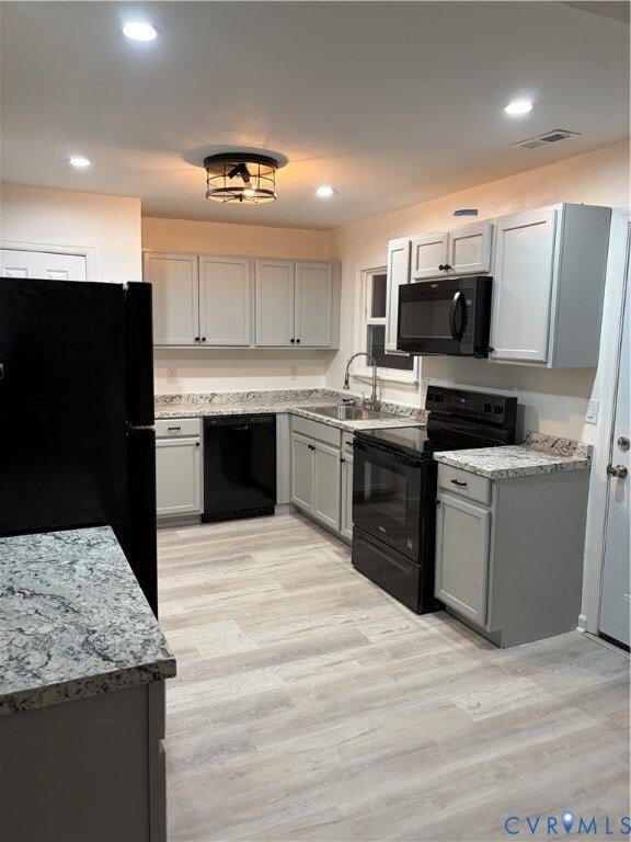 221 W Kelly Ave in Hampton, VA - Building Photo - Building Photo