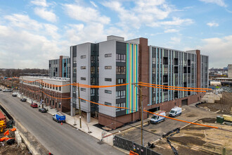 Somerset Station in Philadelphia, PA - Building Photo - Primary Photo