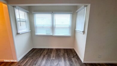 1309 N La Brea Ave, Unit A in Inglewood, CA - Foto de edificio - Building Photo