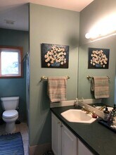 24533 68th Ave SW in Vashon, WA - Building Photo - Building Photo
