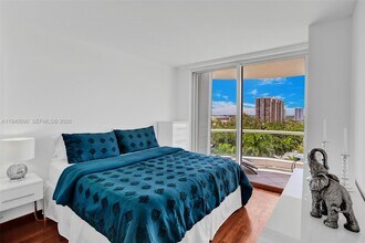 7000 Island Blvd in Aventura, FL - Building Photo - Building Photo