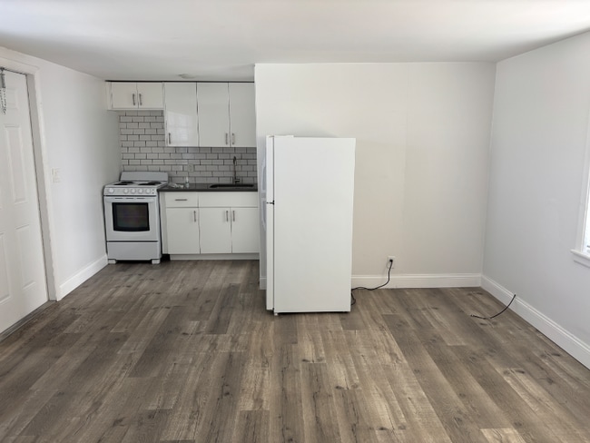 3507 Broadway, Unit 202 in West Palm Beach, FL - Foto de edificio - Building Photo