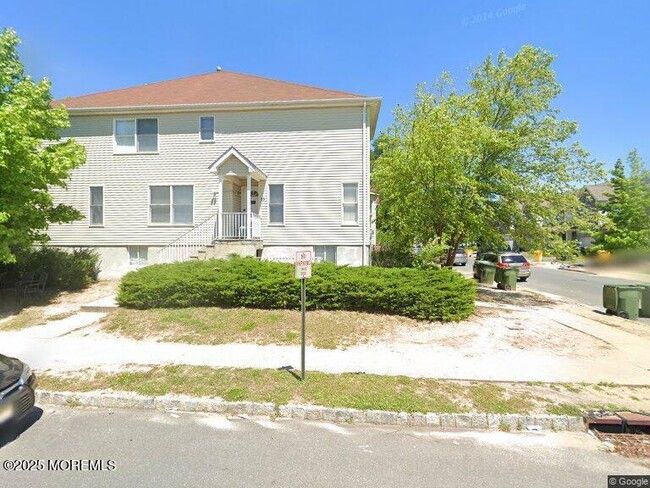 property at 15 Sanz Town Rd