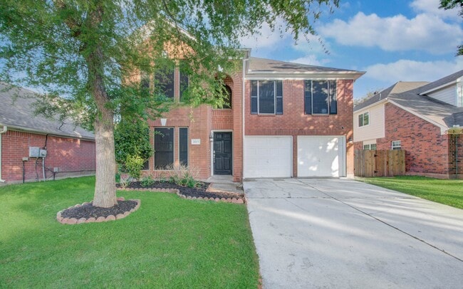 2005 Village Park Dr