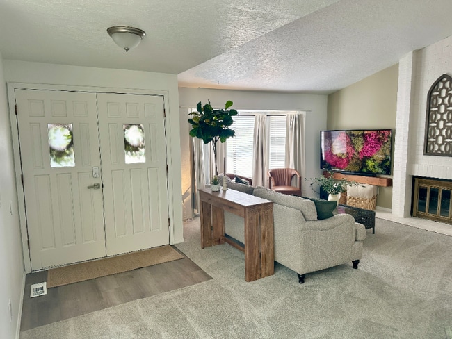 10835 SW Summer Lake Dr in Tigard, OR - Building Photo - Building Photo