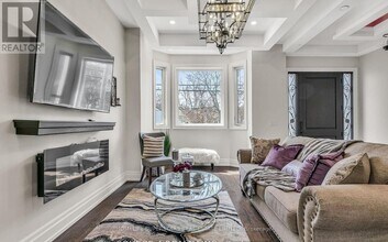 603 Royal York Rd in Toronto, ON - Building Photo - Building Photo