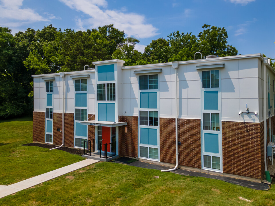 Line Creek Apartments in Kansas City, MO - Building Photo