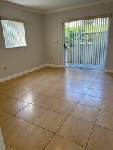 8500 SW 109th Ave, Unit 121 in Miami, FL - Building Photo - Building Photo