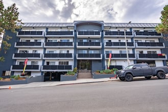 1635 North Martel Avenue in Los Angeles, CA - Building Photo - Building Photo
