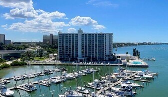 100 Pierce St, Unit 1001 in Clearwater, FL - Building Photo
