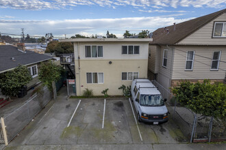 1806 41st Ave in Oakland, CA - Building Photo - Building Photo