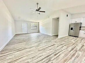 6109 Tangelo Dr in Fort Pierce, FL - Building Photo - Building Photo