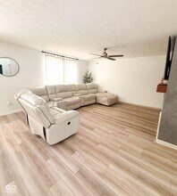 439 Cape May Dr in Westfield, IN - Building Photo - Building Photo