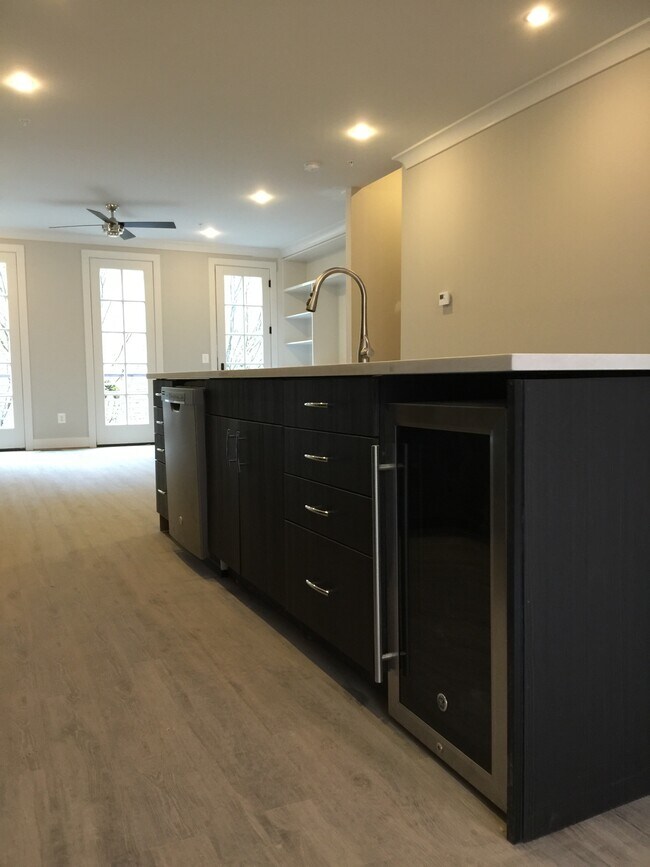 910 N Buchanan St in Arlington, VA - Building Photo - Building Photo