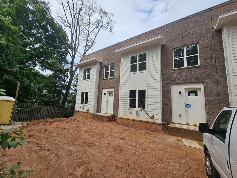 3809 Lands End Ct in Raleigh, NC - Building Photo