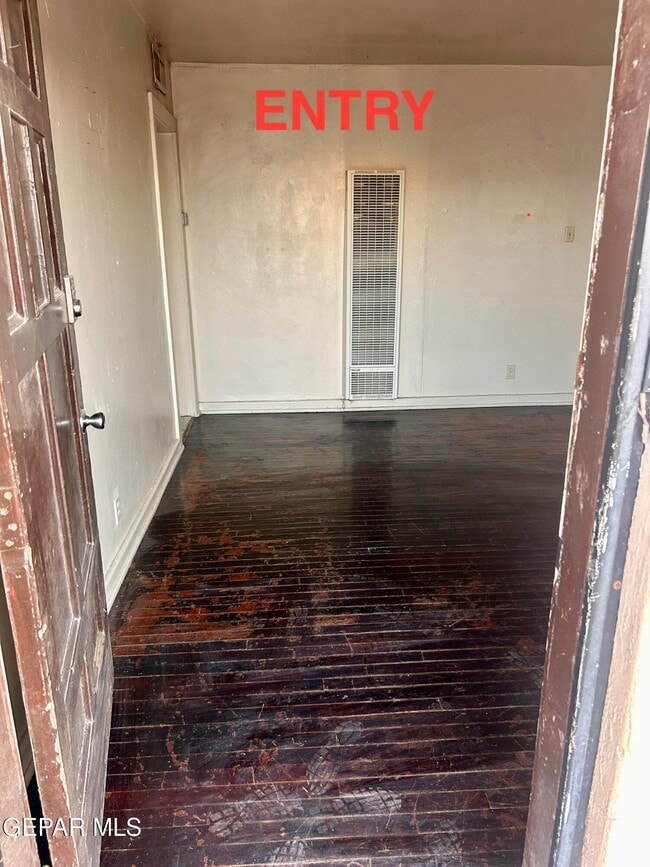 7790 Franklin Dr in El Paso, TX - Building Photo - Building Photo
