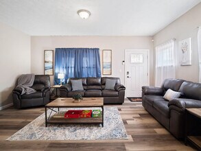 1415 W 57th St, Unit SI ID1496100P in Cleveland, OH - Building Photo - Building Photo