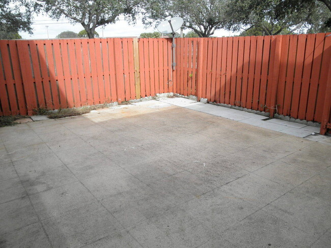 731 Mill Valley Pl in West Palm Beach, FL - Building Photo - Building Photo