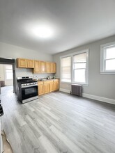 66 Halstead St, Unit 2 in Newark, NJ - Building Photo - Building Photo