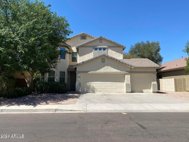 property at 2630 E Augusta Ave
