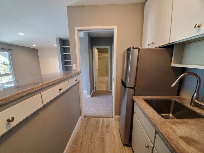property at 930 Peninsula Ave
