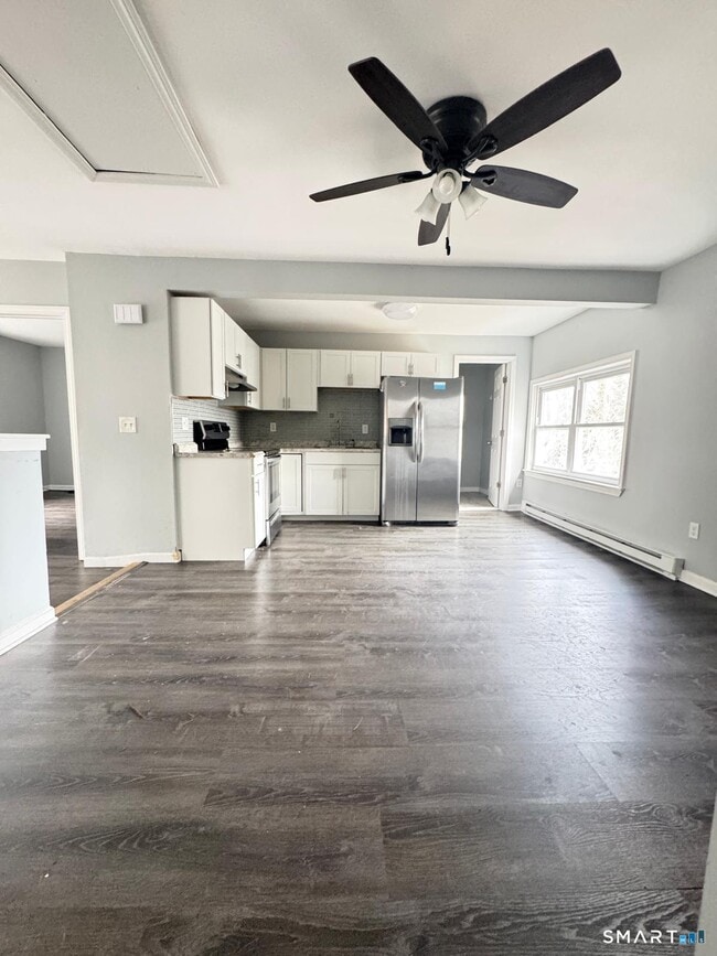 33 Pond St in Naugatuck, CT - Building Photo - Building Photo