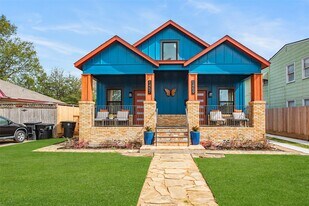 1459 Munger St in Houston, TX - Building Photo
